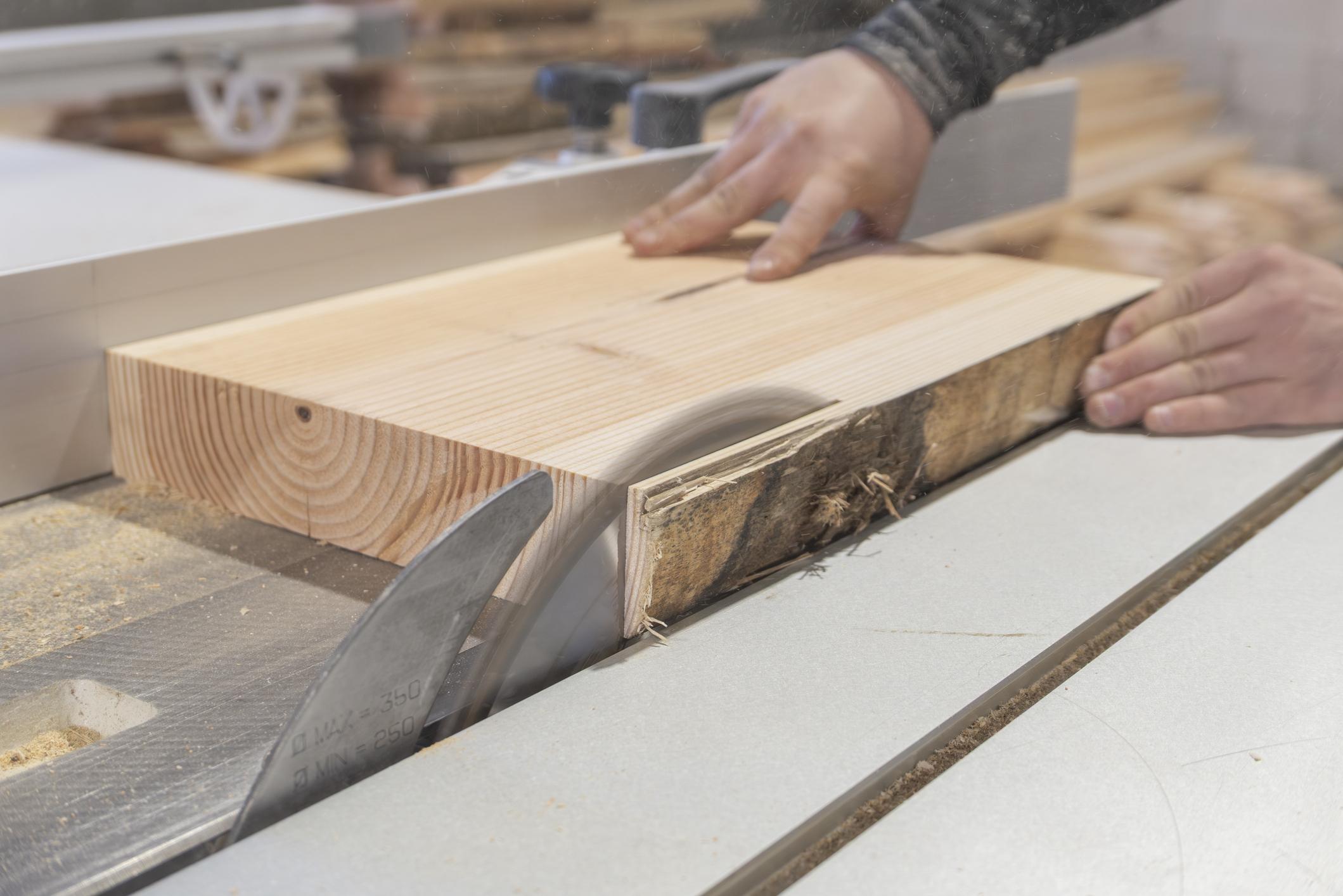 Table saw in workshop powered by generator