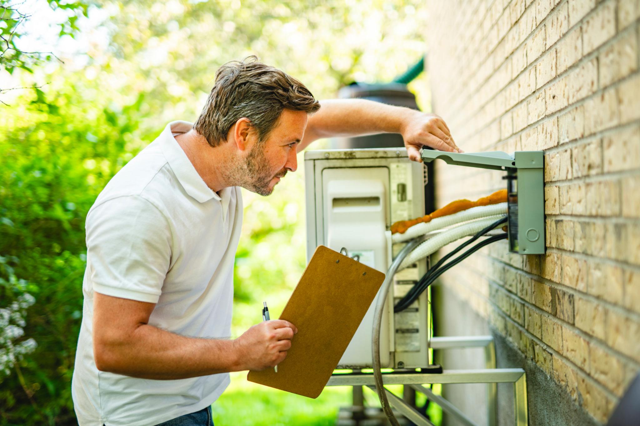 Soft starter for central air conditioner generator setup